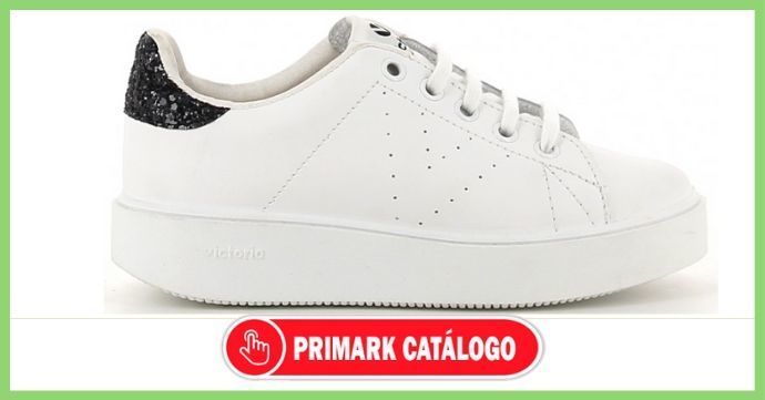 En Primark conseguirás zapatillas con plataforma para niñas a la moda